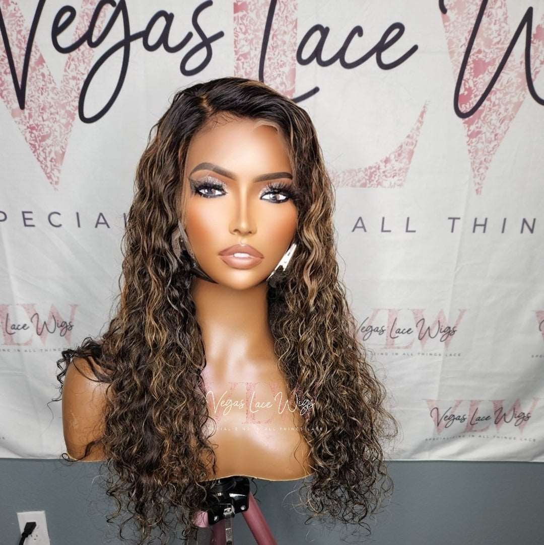 HD Invisible Lace Highlighted Wig Wig Kayla